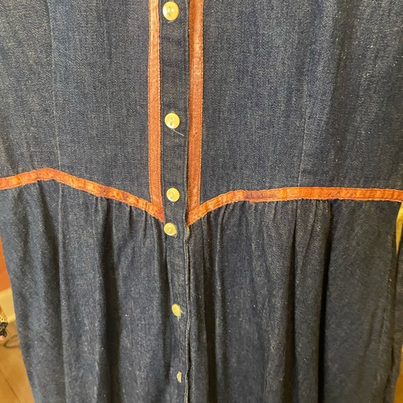 Adorable Western Style 1970s vintage dress Gunne Saxe denim cottage core XS - Picture 4 of 4